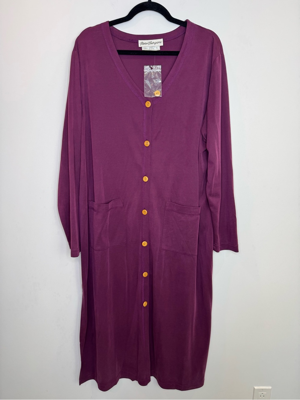 Vtg Norm Thompson Long Sleeve Purple Button Front pockets Korean fabric robe XL